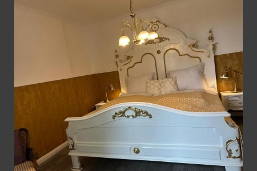 Studio-Apartment Rektor Suite 26 Am Saseler Markt Renoviert Hamburg-Harburg Exteriör bild